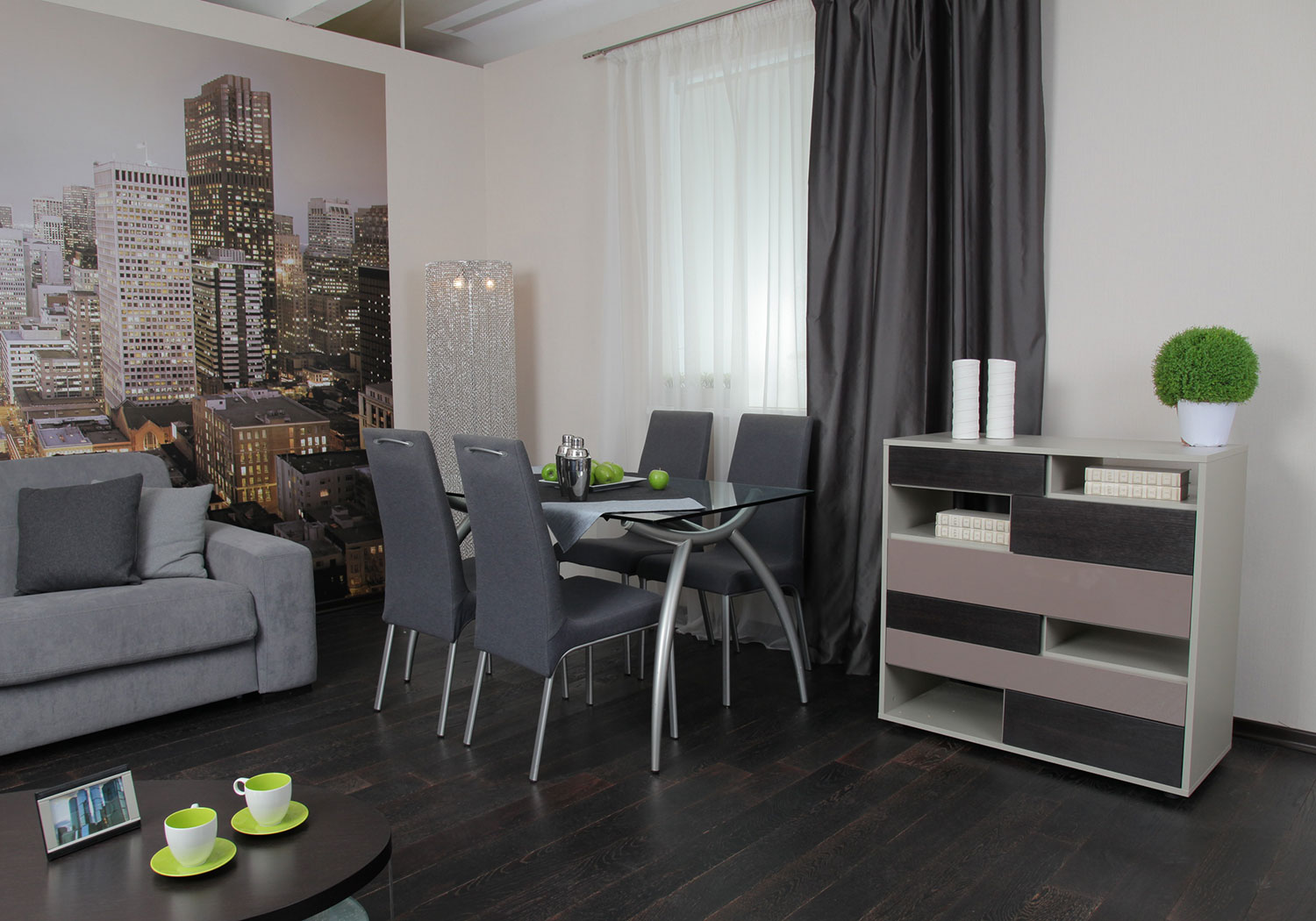 Инженерная доска Wood Bee дуб антик блэк фото в интерьере Инженерная доска Wood Bee дуб антик блэк фото в интерьере